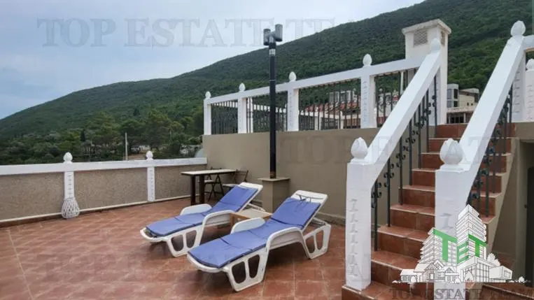 Villa for Sale in Herceg-Novi, Montenegro - foto 14