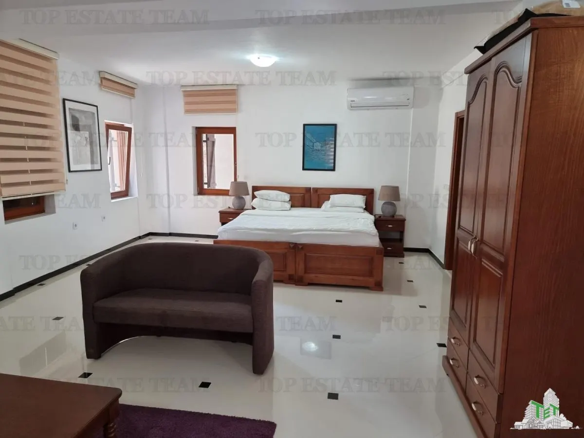 Villa for Sale in Ulcinj, Montenegro - foto 1