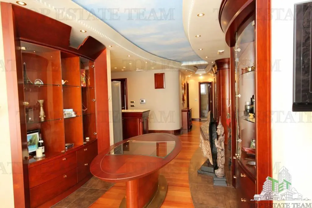 Villa for Sale in Bar, Montenegro - foto 7