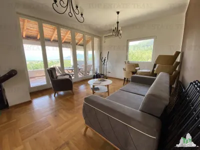 Villa for Sale in Kotor, Montenegro - foto 2