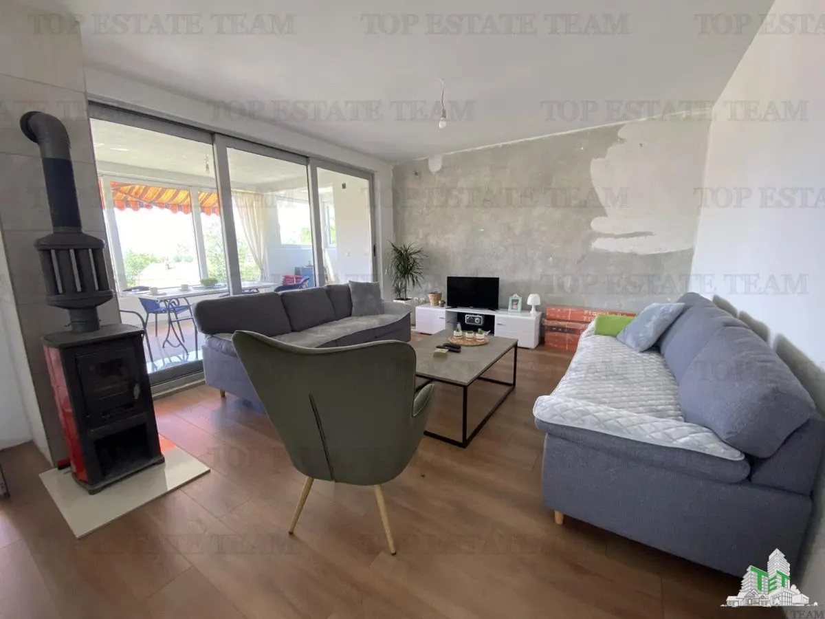 Villa for Sale in Kotor, Montenegro - foto 4