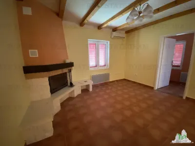 Villa for Sale in Herceg-Novi, Montenegro - foto 2