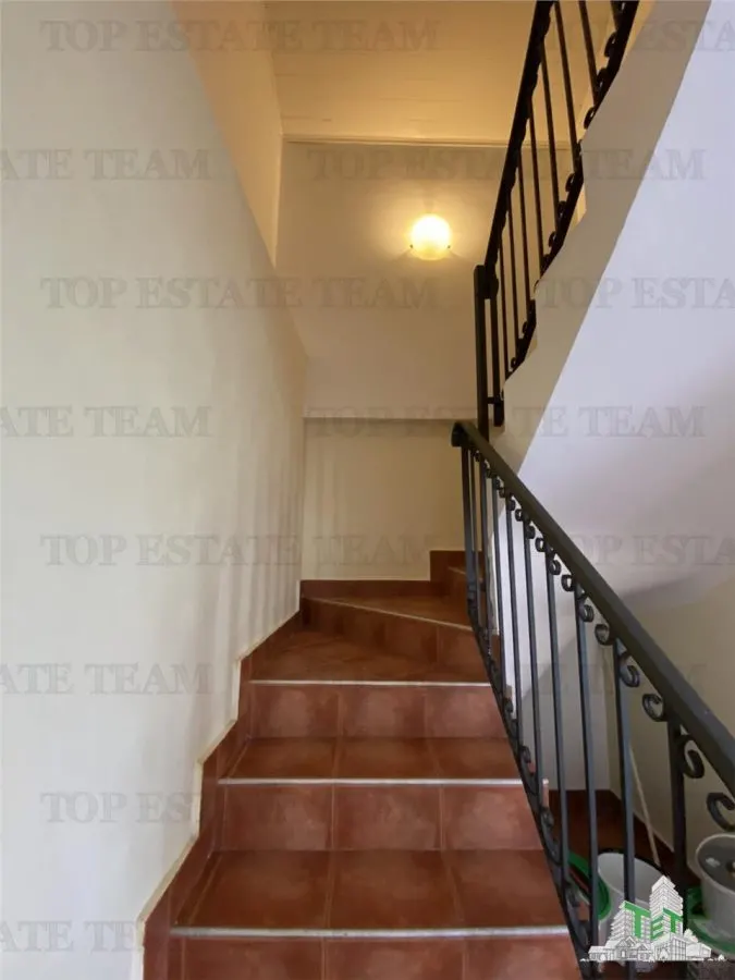 Villa for Sale in Herceg-Novi, Montenegro - foto 11