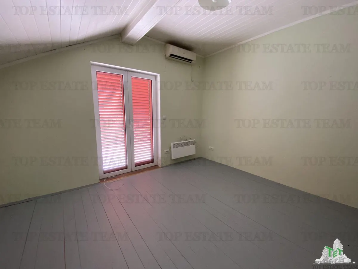 Villa for Sale in Herceg-Novi, Montenegro - foto 13