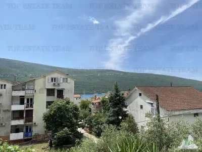 Villa for Sale in Herceg-Novi, Montenegro - foto 16