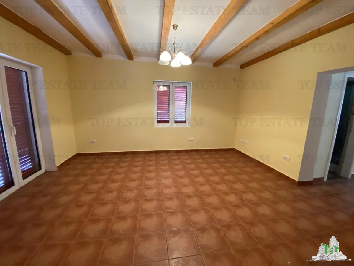 Villa for Sale in Herceg-Novi, Montenegro - foto 5