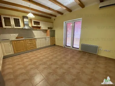 Villa for Sale in Herceg-Novi, Montenegro - foto 8