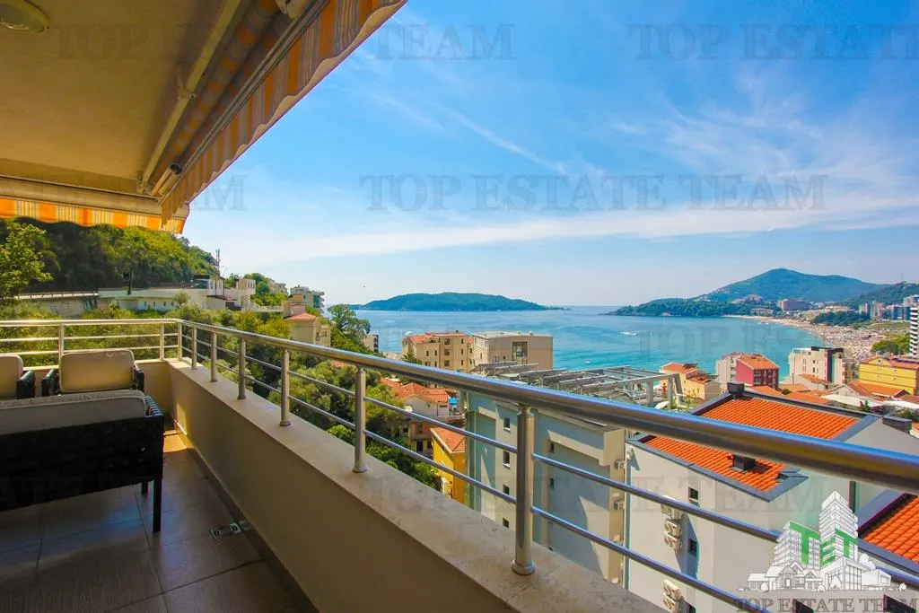 Apartment for Sale in Budva, Montenegro - foto 1