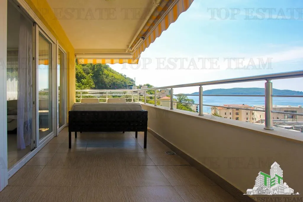 Apartment for Sale in Budva, Montenegro - foto 3