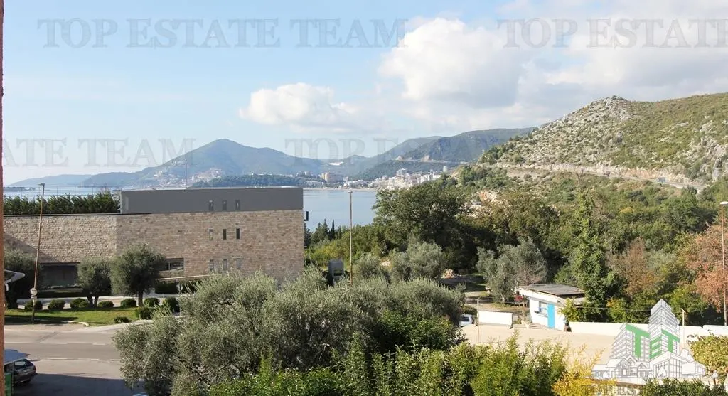 Villa for Sale in Herceg-Novi, Montenegro - foto 7