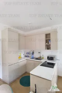 Apartment for Sale in Budva, Montenegro - foto 2