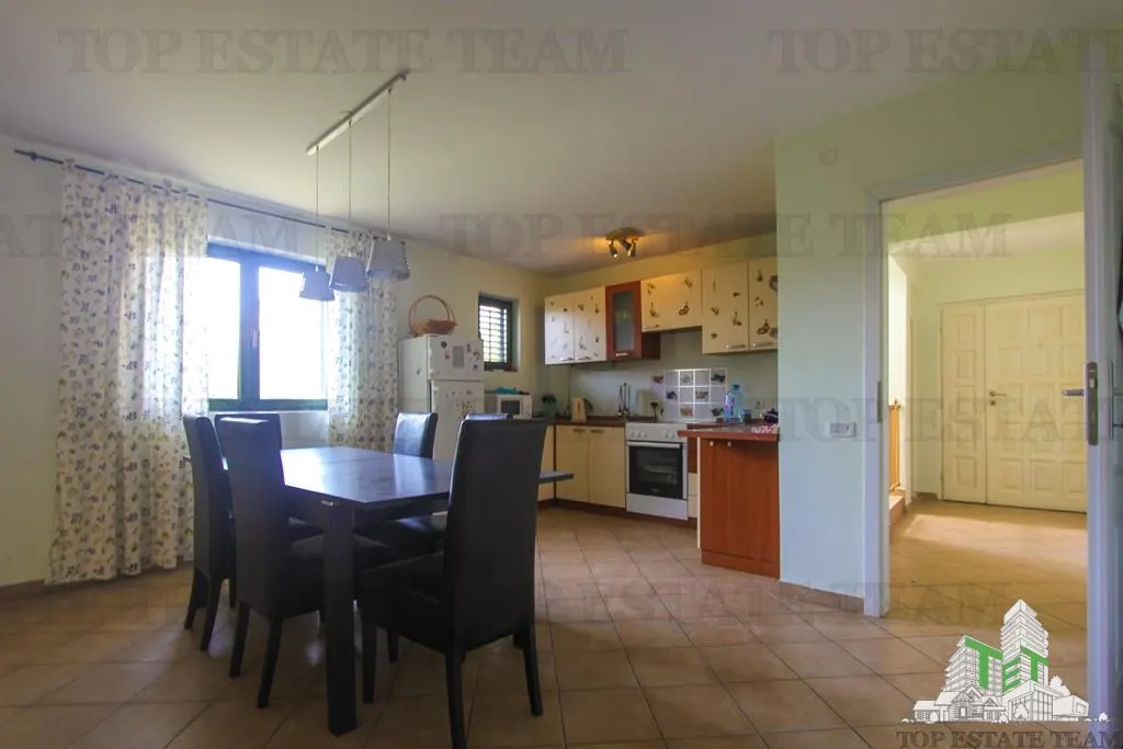 Villa for Sale in Bar, Montenegro - foto 6