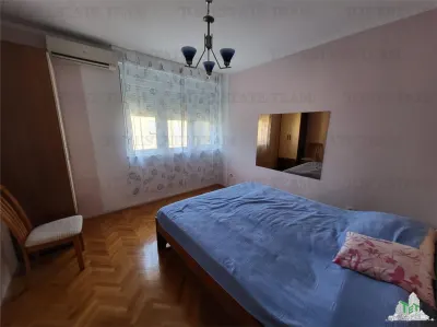 Apartment for Sale in Herceg-Novi, Montenegro - foto 2