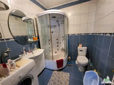 Apartment for Sale in Herceg-Novi, Montenegro - foto 7
