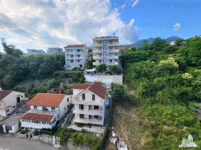 Apartment for Sale in Herceg-Novi, Montenegro - foto 9