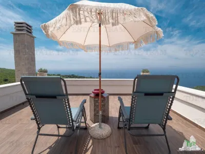 Villa for Sale in Kotor, Montenegro - foto 3