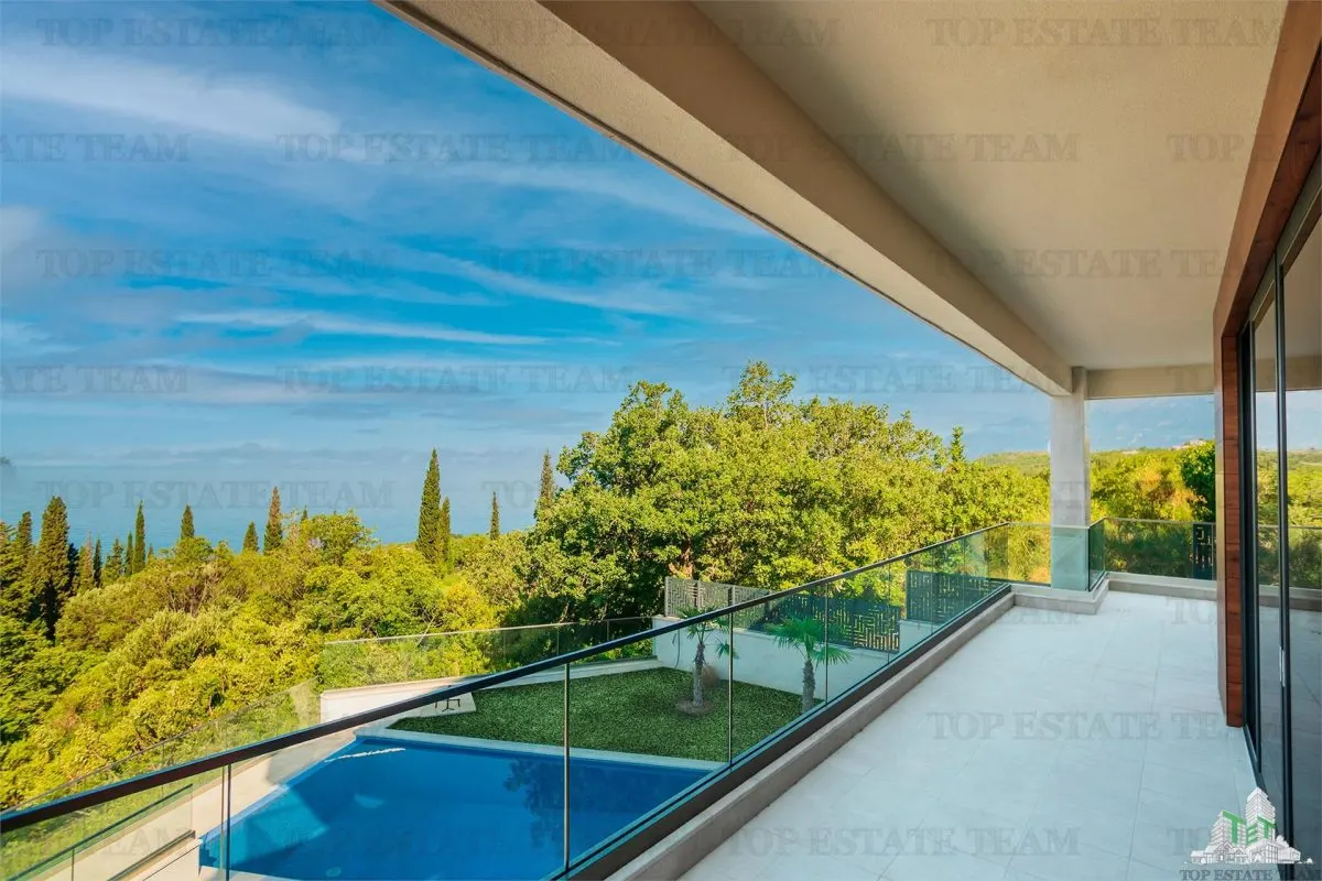Villa for Sale in Budva, Montenegro - foto 7