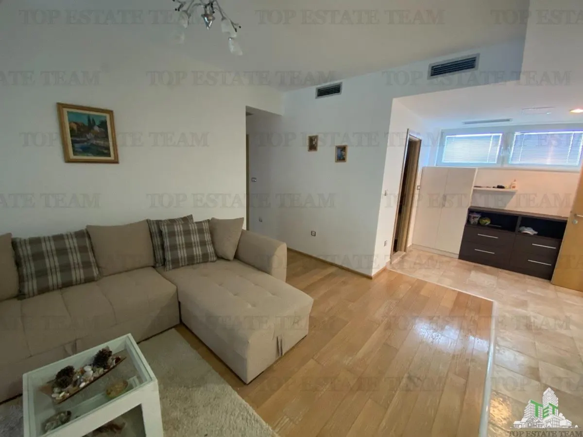 Apartment for Sale in Kotor, Montenegro - foto 6