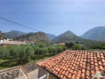 Villa for Sale in Bar, Montenegro - foto 2