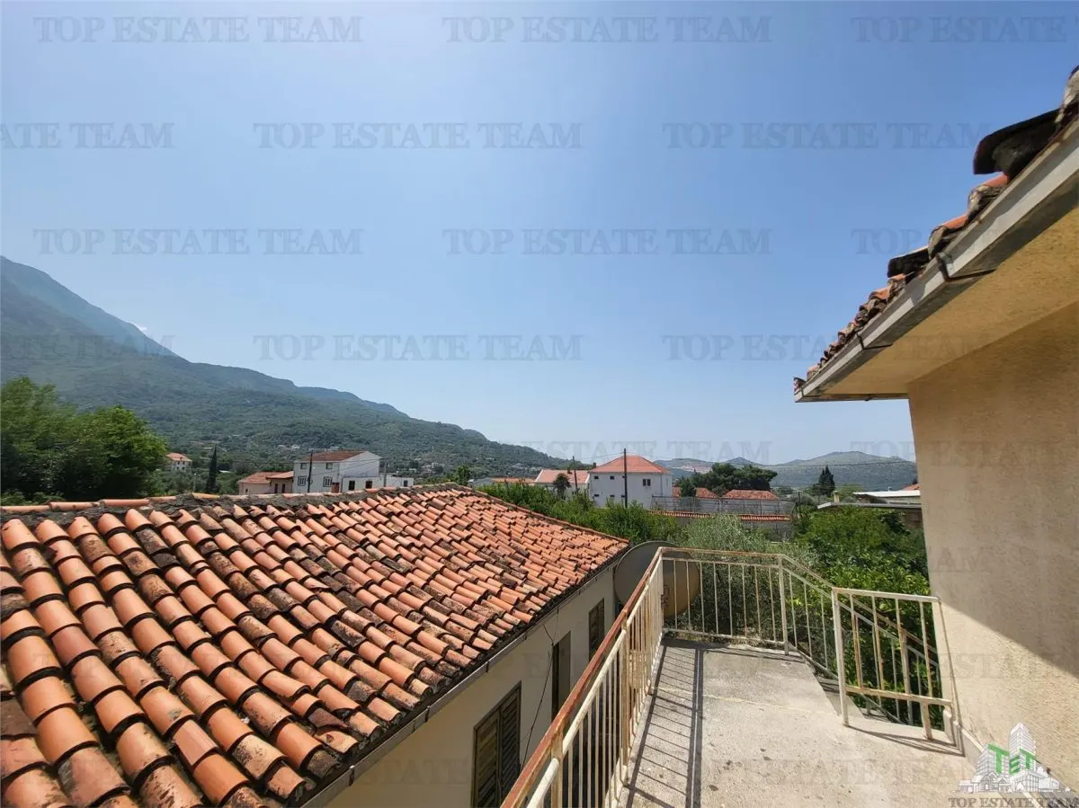 Villa for Sale in Bar, Montenegro - foto 3
