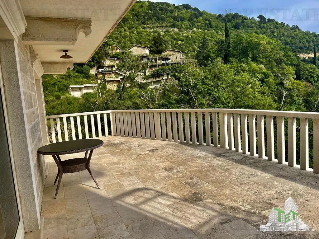 Apartment for Sale in Budva, Montenegro - foto 9