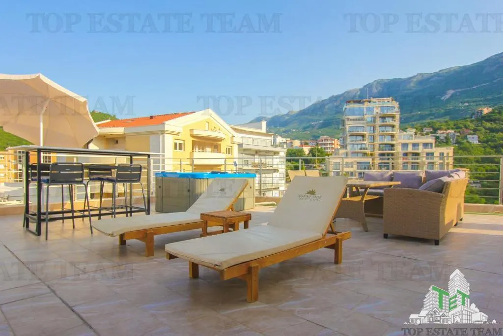 Apartment for Sale in Budva, Montenegro - foto 13