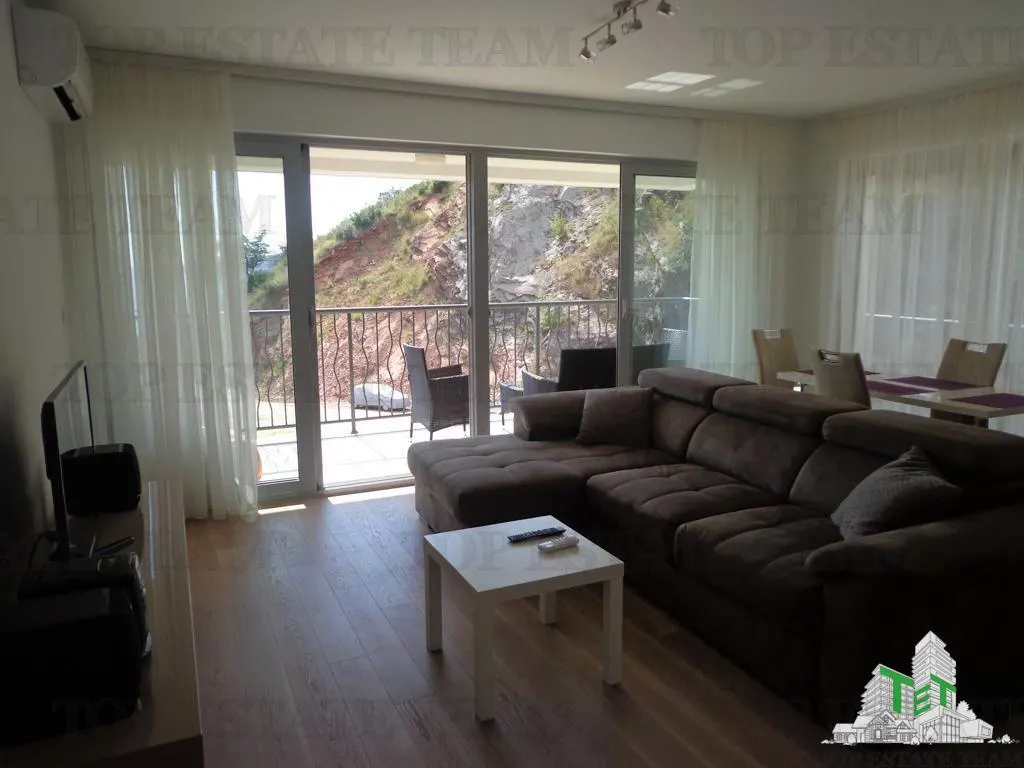 Apartment for Sale in Budva, Montenegro - foto 1