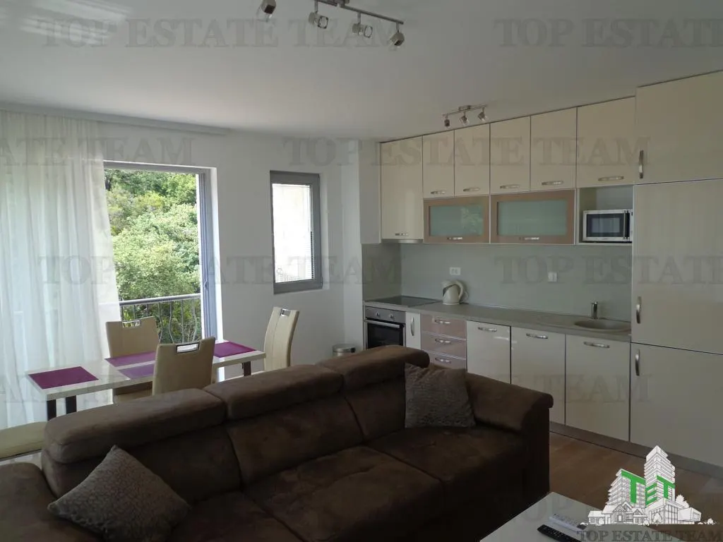 Apartment for Sale in Budva, Montenegro - foto 3