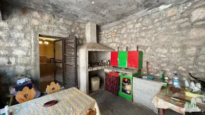 Villa for Sale in Herceg-Novi, Montenegro - foto 12