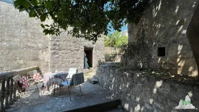 Villa for Sale in Herceg-Novi, Montenegro - foto 14