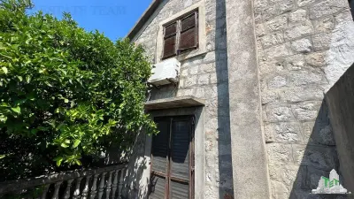 Villa for Sale in Herceg-Novi, Montenegro - foto 17