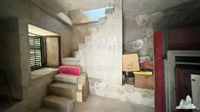 Villa for Sale in Herceg-Novi, Montenegro - foto 4