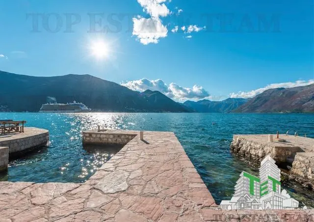 Villa for Sale in Kotor, Montenegro - foto 14