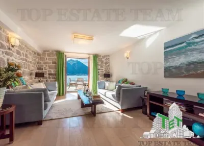 Villa for Sale in Kotor, Montenegro - foto 6