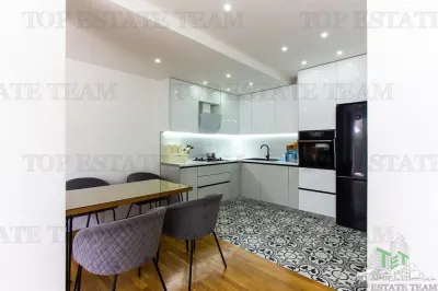 Villa for Sale in Herceg-Novi, Montenegro - foto 10