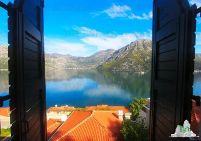 Apartment for Sale in Herceg-Novi, Montenegro - foto 13