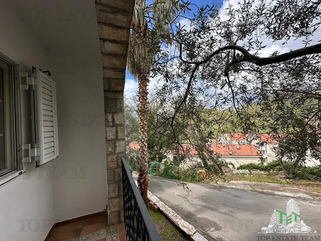Apartment for Sale in Budva, Montenegro - foto 9