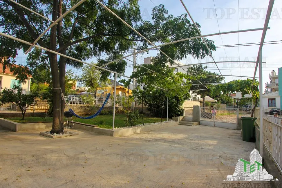 Villa for Sale in Bar, Montenegro - foto 14