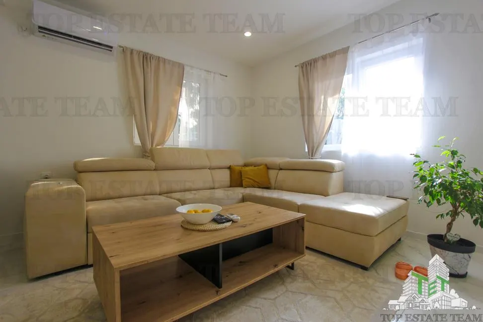 Villa for Sale in Bar, Montenegro - foto 9