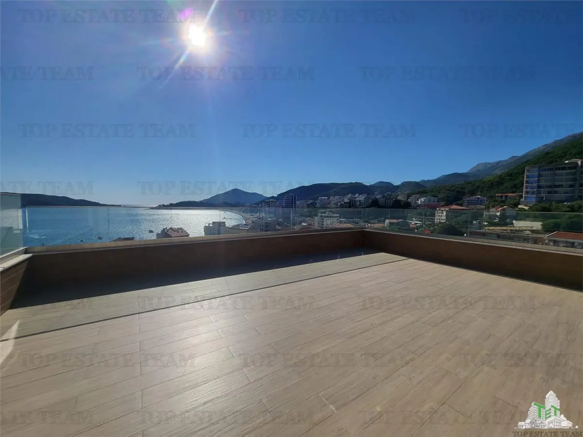 Apartment for Sale in Budva, Montenegro - foto 1