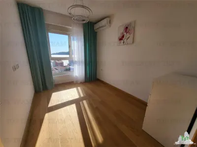 Apartment for Sale in Budva, Montenegro - foto 6