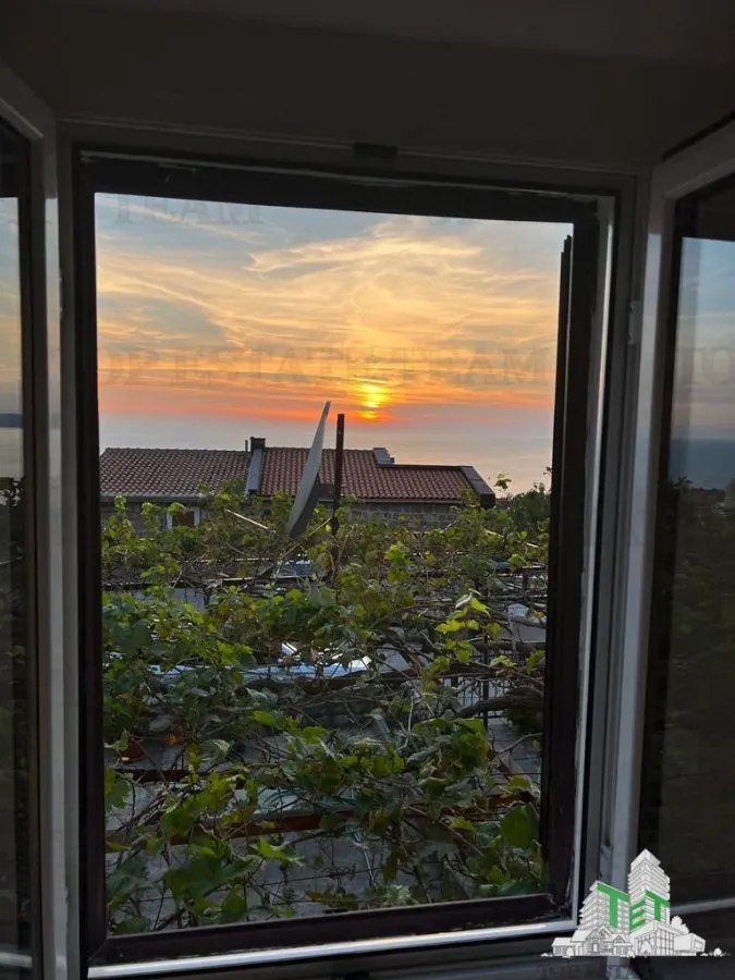 Villa for Sale in Budva, Montenegro - foto 1