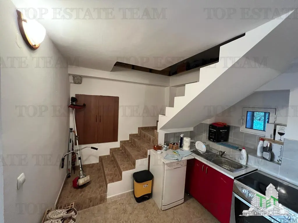 Villa for Sale in Budva, Montenegro - foto 6