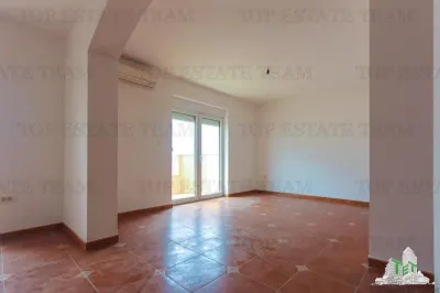 Apartment for Sale in Kotor, Montenegro - foto 11