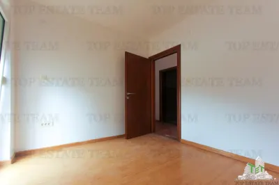Apartment for Sale in Kotor, Montenegro - foto 5