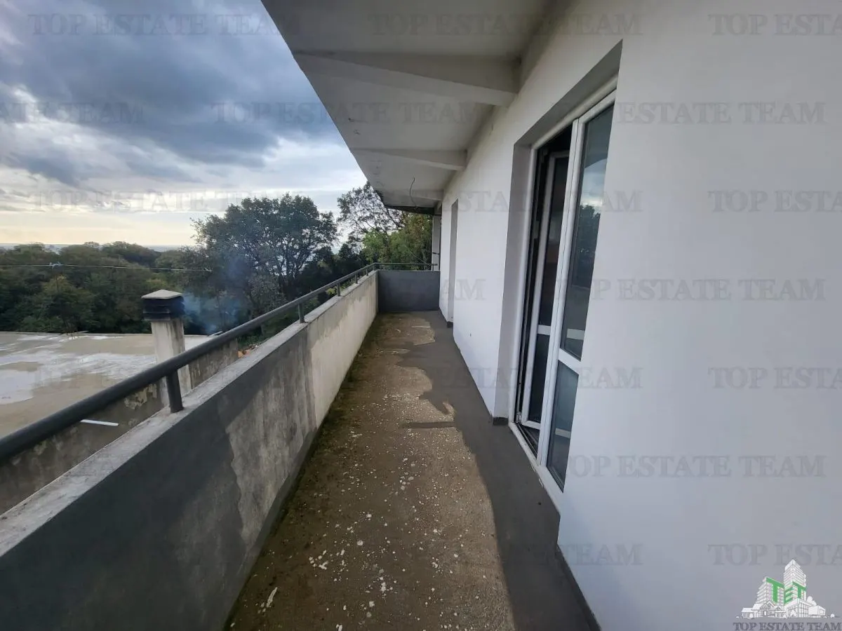 Apartment for Sale in Budva, Montenegro - foto 3