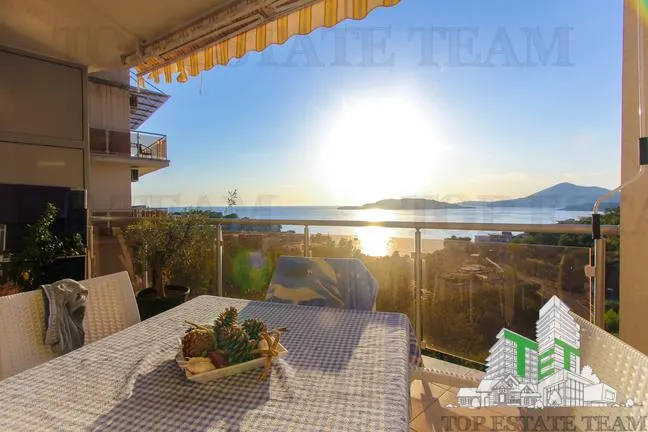 Apartment for Sale in Budva, Montenegro - foto 1