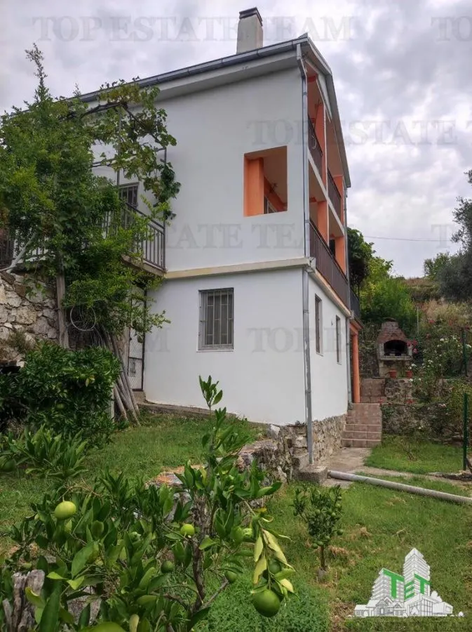 Villa for Sale in Bar, Montenegro - foto 3
