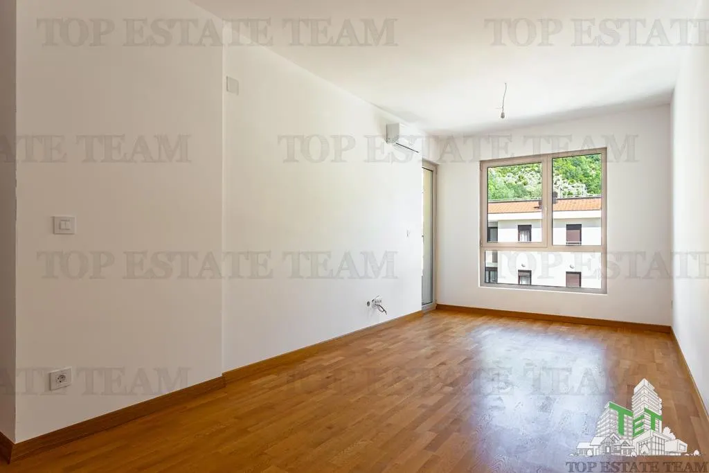 Apartment for Sale in Budva, Montenegro - foto 7