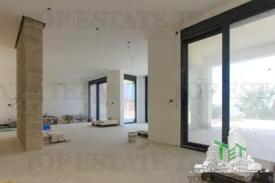 Villa for Sale in Budva, Montenegro - foto 23